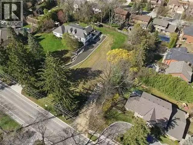 House for sale in Ancaster, Ontario
