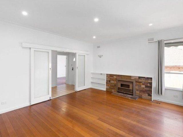 House for rent in Rosanna, Melbourne
