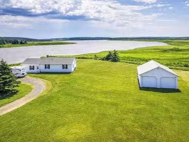 House for sale in Mount Stewart, Queens County