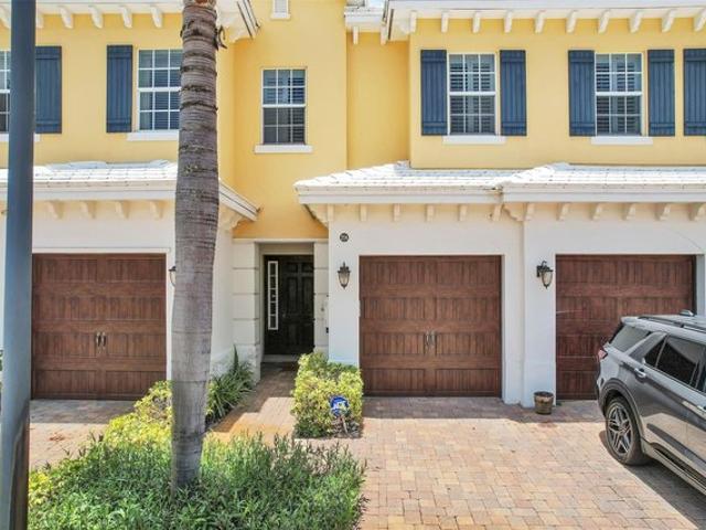 Townhouse for sale in North Palm Beach, Florida