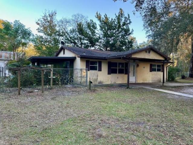 House for sale in Interlachen, Florida