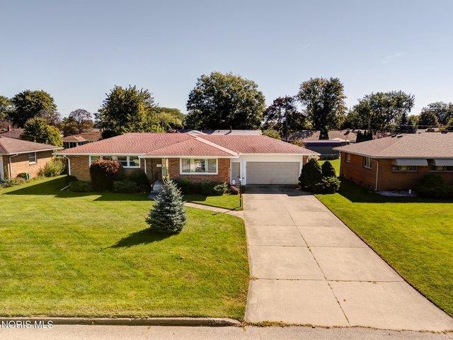 House for sale in Walbridge