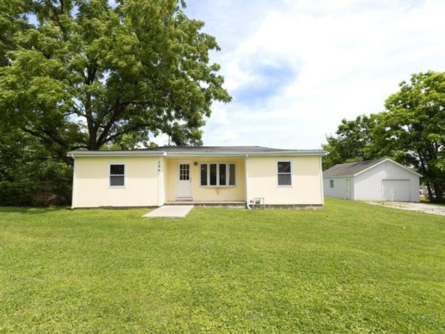 House for sale in Higbee, Missouri