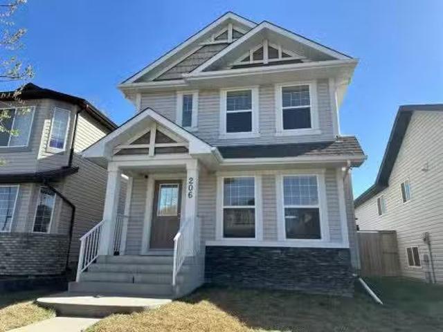 House for sale in Airdrie, Alberta