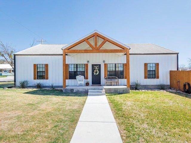 House for sale in Coleman, Texas