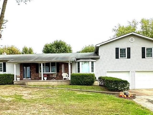 House for sale in Belle, Missouri