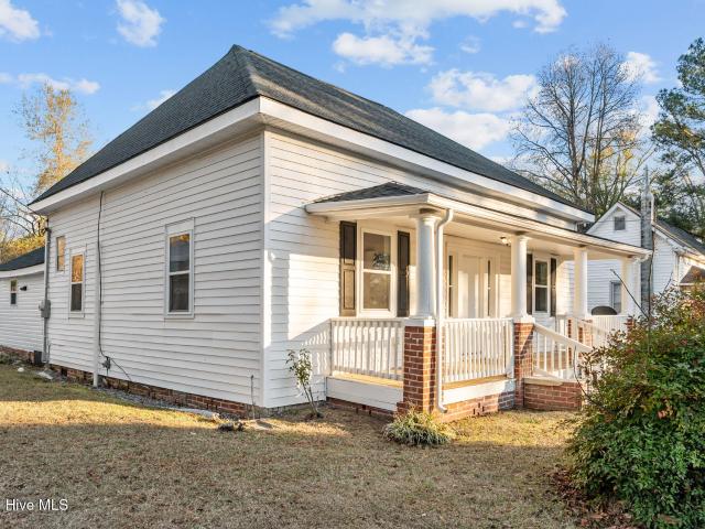 House for sale in Everetts, North Carolina