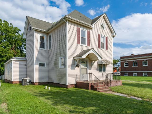 House for sale in Aledo, Illinois
