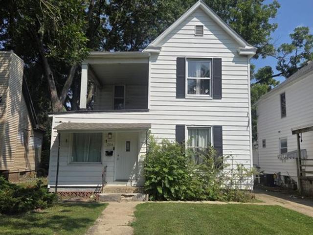 House for sale in Springfield, Sangamon County