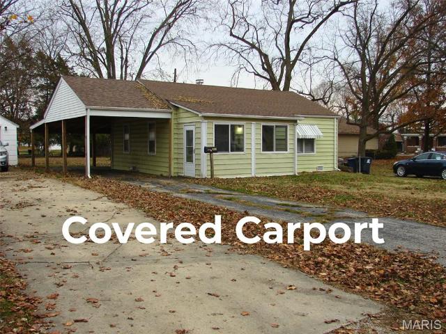 Property for sale in Mount Olive, Illinois