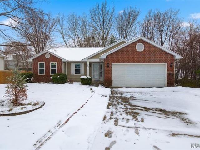 House for sale in Fairview Heights, Illinois
