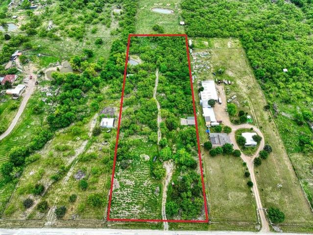 Land for sale in Navarro, Texas