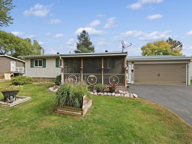 House for sale in Aurora, Brookings County