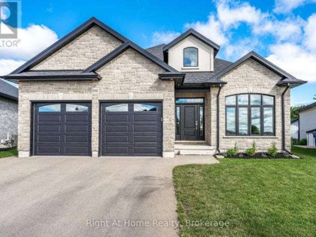 House for sale in Stratford, Ontario