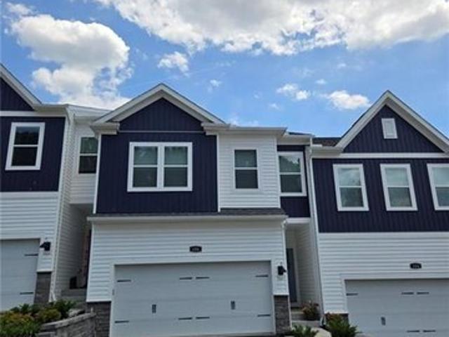 Townhouse for sale in Harmony, Pennsylvania