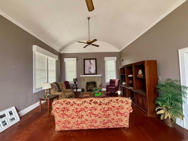 House for sale in Ark