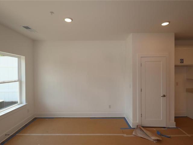Townhouse for sale in Canton, Georgia