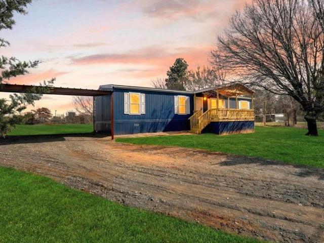 House for sale in Wise, Texas