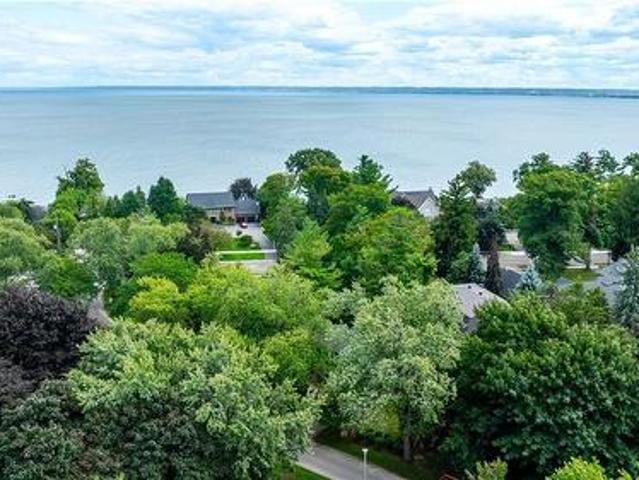 House for sale in Burlington, Ontario