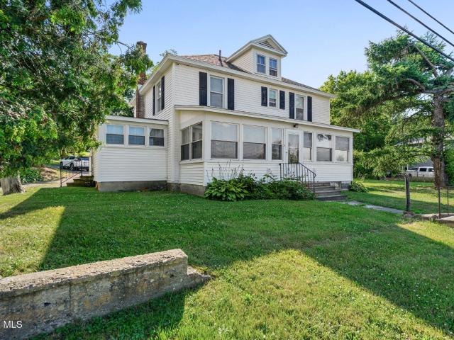 House for sale in Saratoga, New York