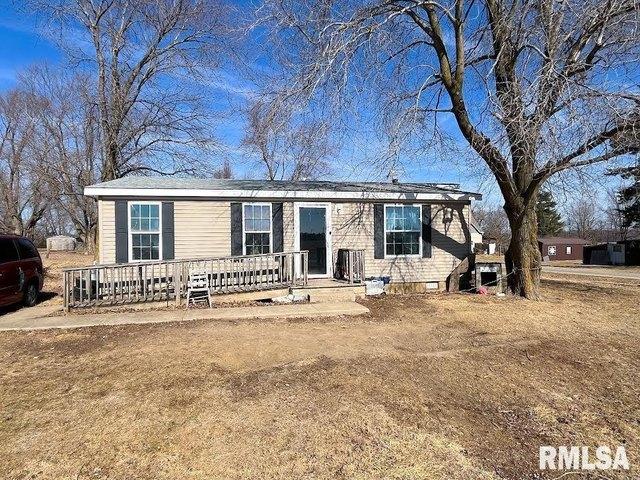 House for sale in Fulton, Illinois