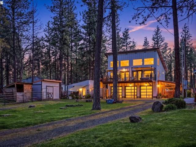 Condo for sale in Oregonia