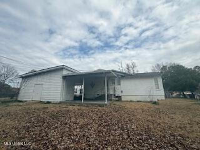 House for sale in Calhoun City, Mississippi