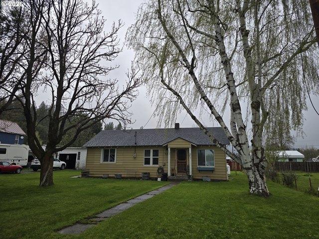 House for sale in Oregonia