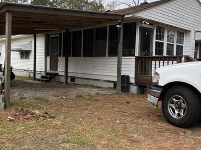 House for sale in Columbia, North Carolina