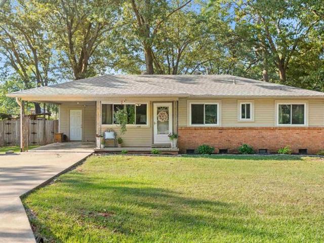 House for sale in Bryant, Saline County