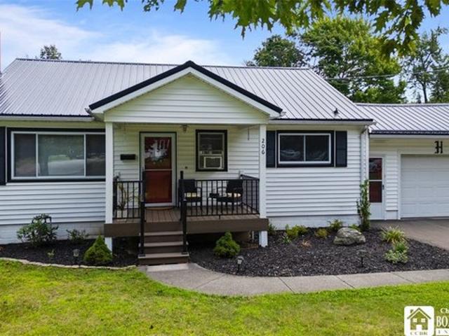 House for sale in Fredonia, New York