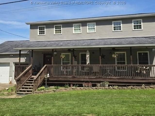 House for sale in Cottageville, West Virginia