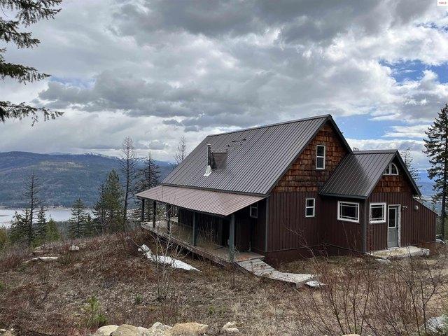 House for sale in Naples, Idaho
