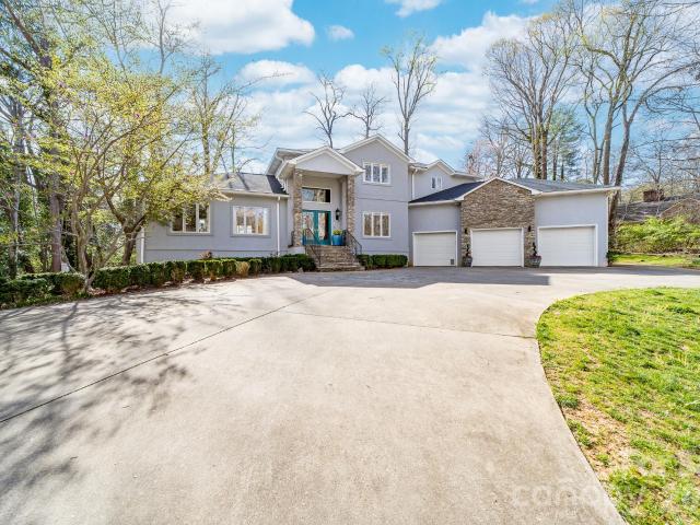 House for sale in Fairway Heights, Shelby