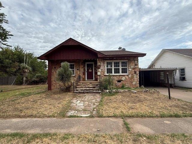 House for sale in Watonga, Blaine County