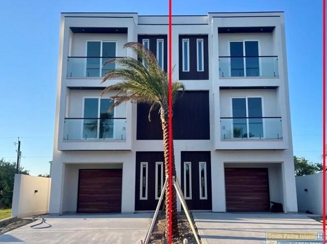 Townhouse for sale in Cameron, Texas