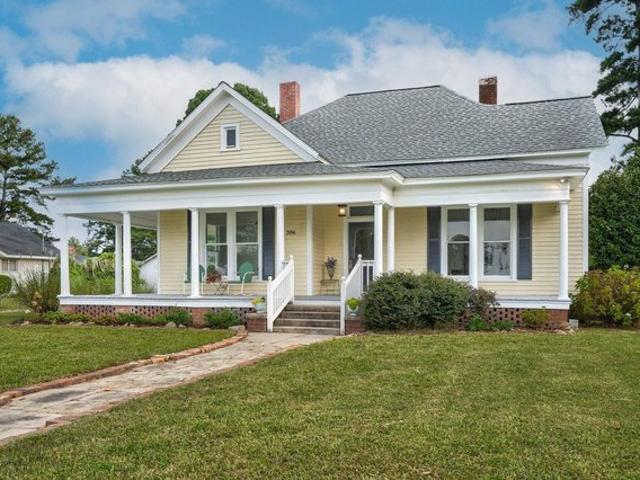 House for sale in Lucama, North Carolina