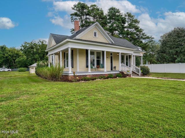 House for sale in Lucama, North Carolina