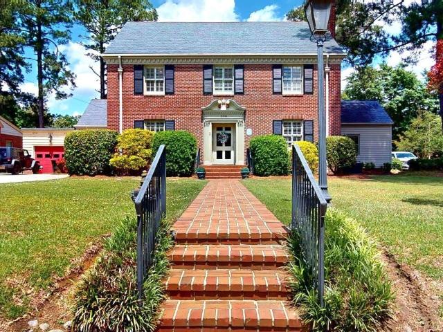 House for sale in Mount Olive, North Carolina