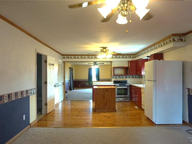 House for sale in Macksburg, Iowa
