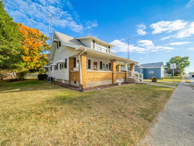 House for sale in Sulphur Springs, Indiana
