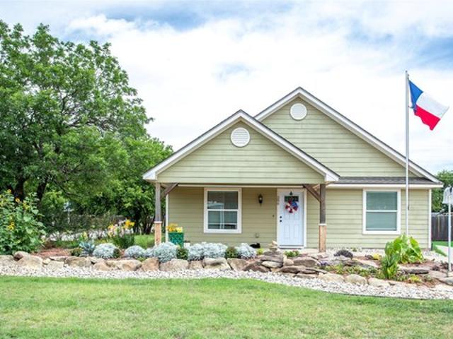 House for sale in De Young, Texas