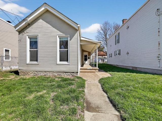 House for sale in Roselawn, Ohio