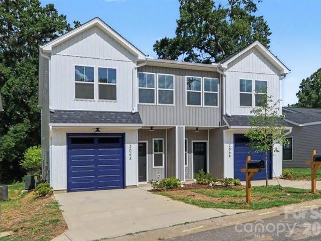 House for sale in Mecklenburg, North Carolina