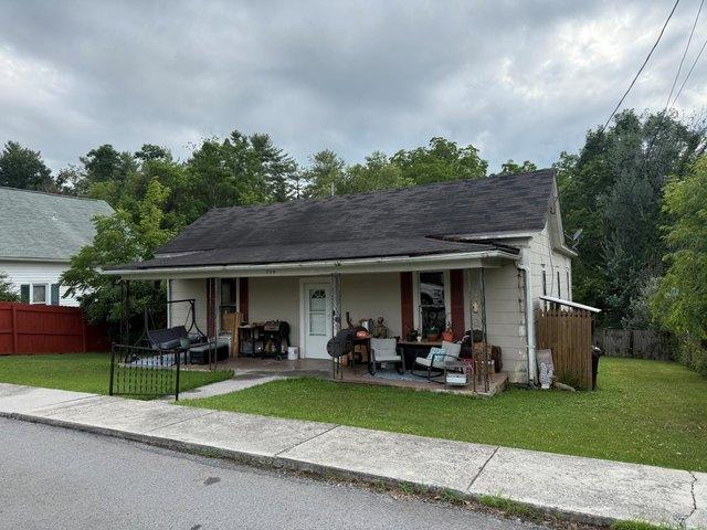 House for sale in Princeton, West Virginia
