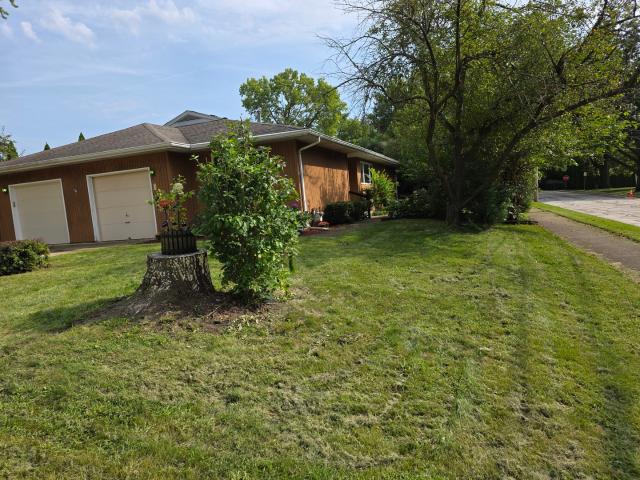 House for sale in Batavia, Illinois