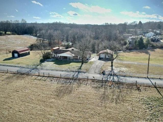 House for sale in Fayetteville, West Virginia