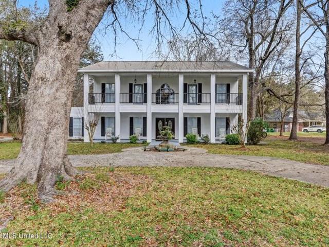 House for sale in Moss Point, Mississippi