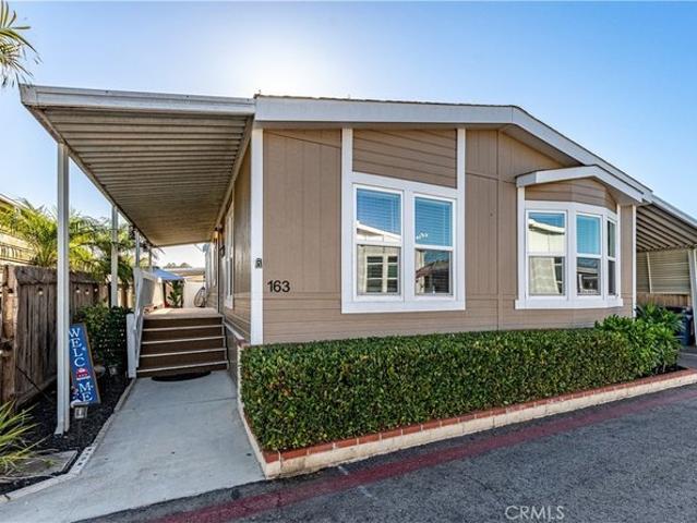 House for sale in Huntington Beach, California