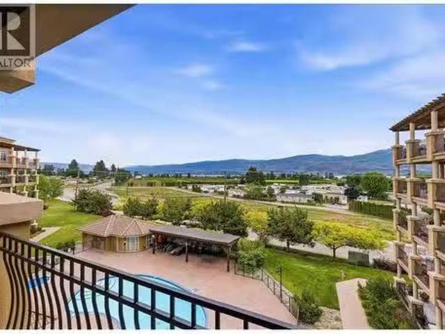Condo for sale in British Columbia